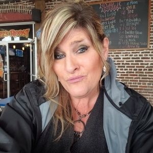 Meet your Posher, Cheryl